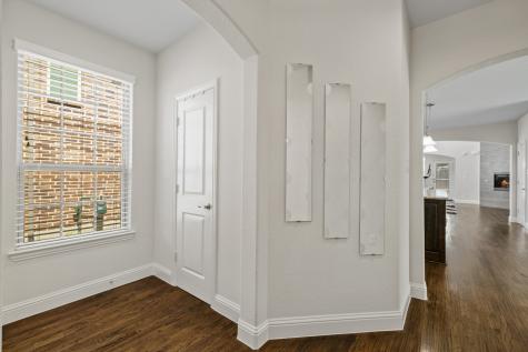 409 Palamedes Street Lewisville TX 75056