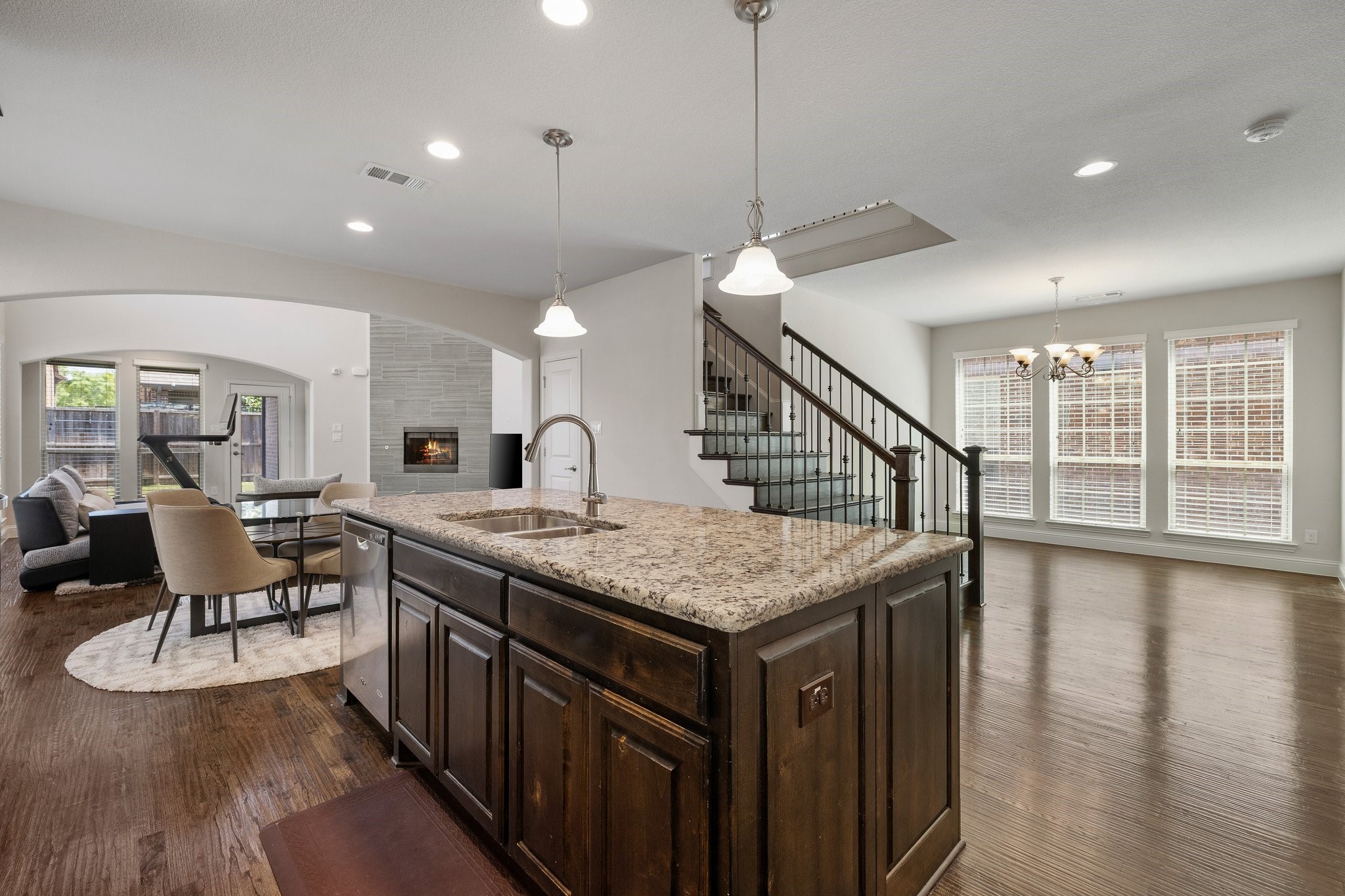 409 Palamedes Street Lewisville TX 75056