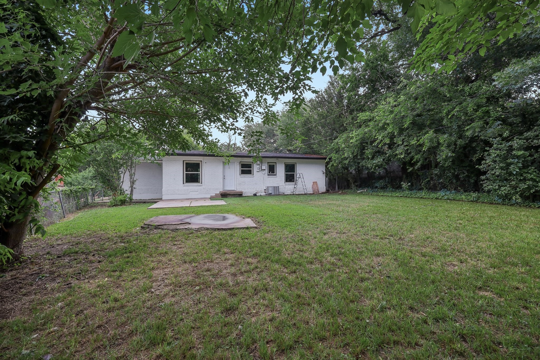 917 NW 8th Street Grand Prairie TX 75050