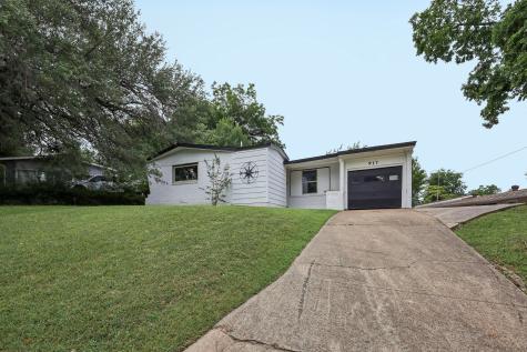 917 NW 8th Street Grand Prairie TX 75050