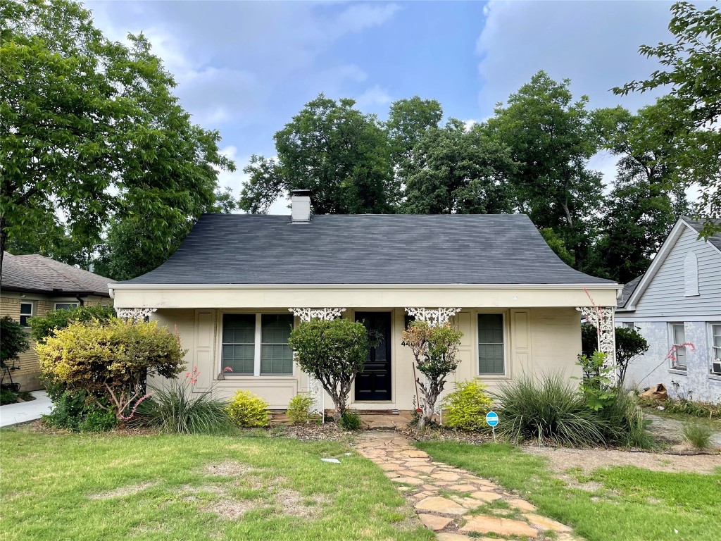 4404 Pershing Avenue Fort Worth TX 76107