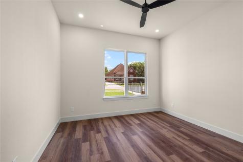 3021 Avenue J Fort Worth TX 76105