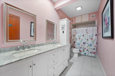 504 W Gilmer Street Ennis TX 75119