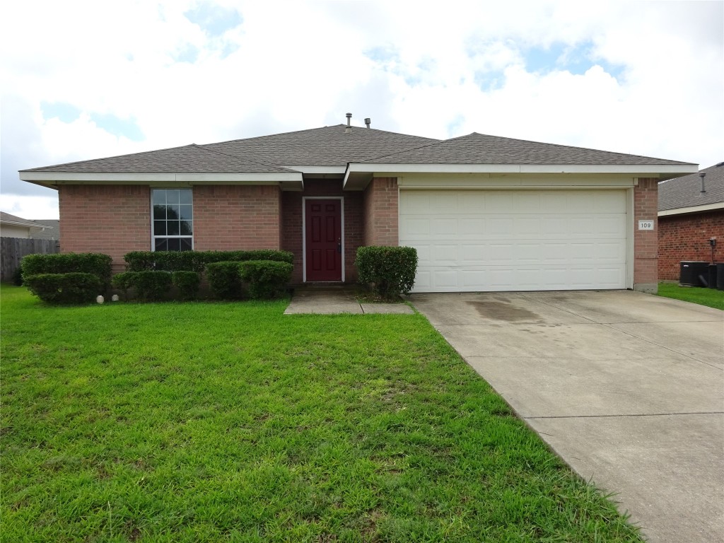 109 Stoney Creek Lane Terrell TX 75160