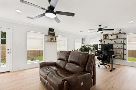 5216 Chessie Circle Haltom City TX 76137