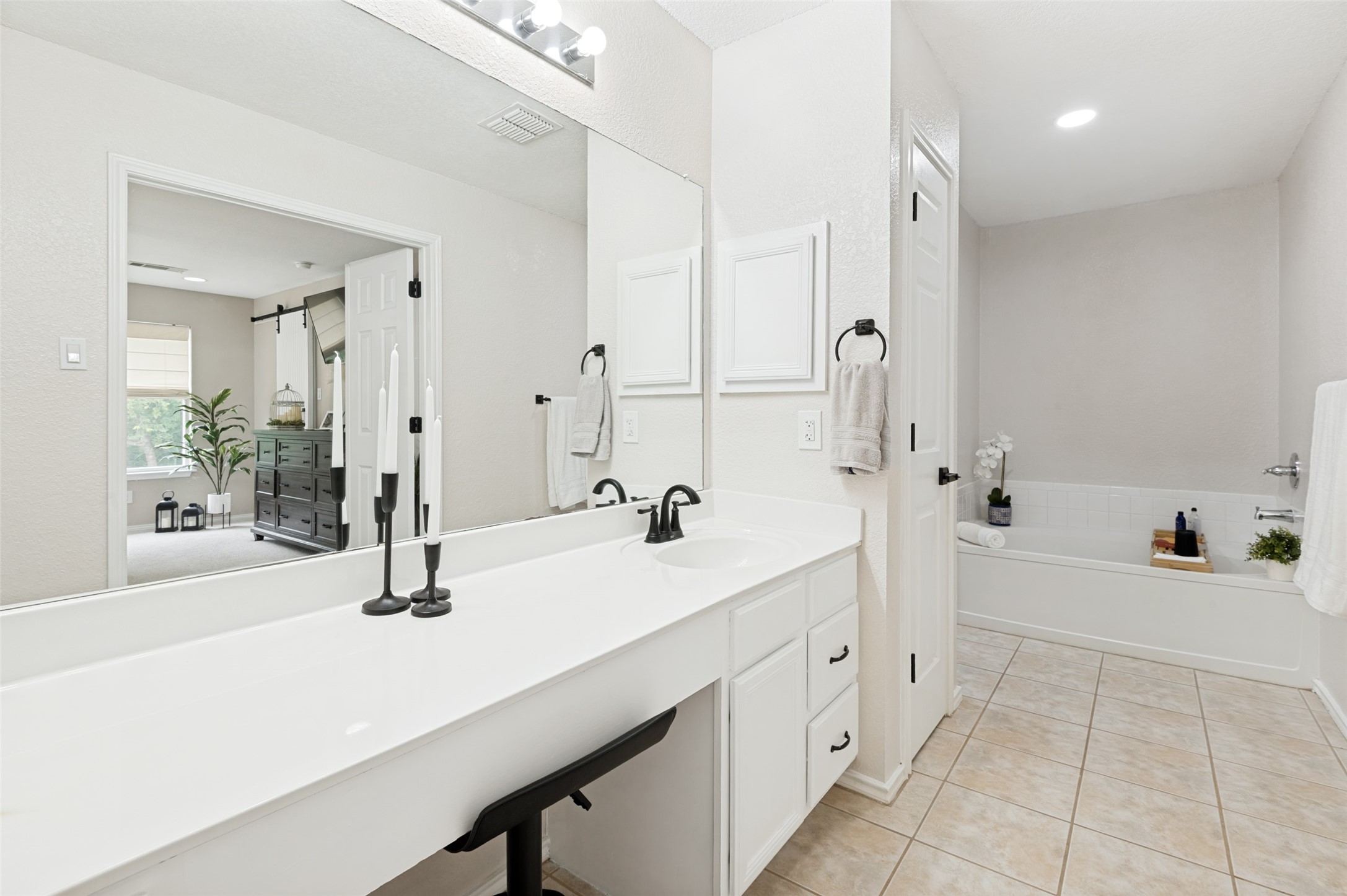 5216 Chessie Circle Haltom City TX 76137