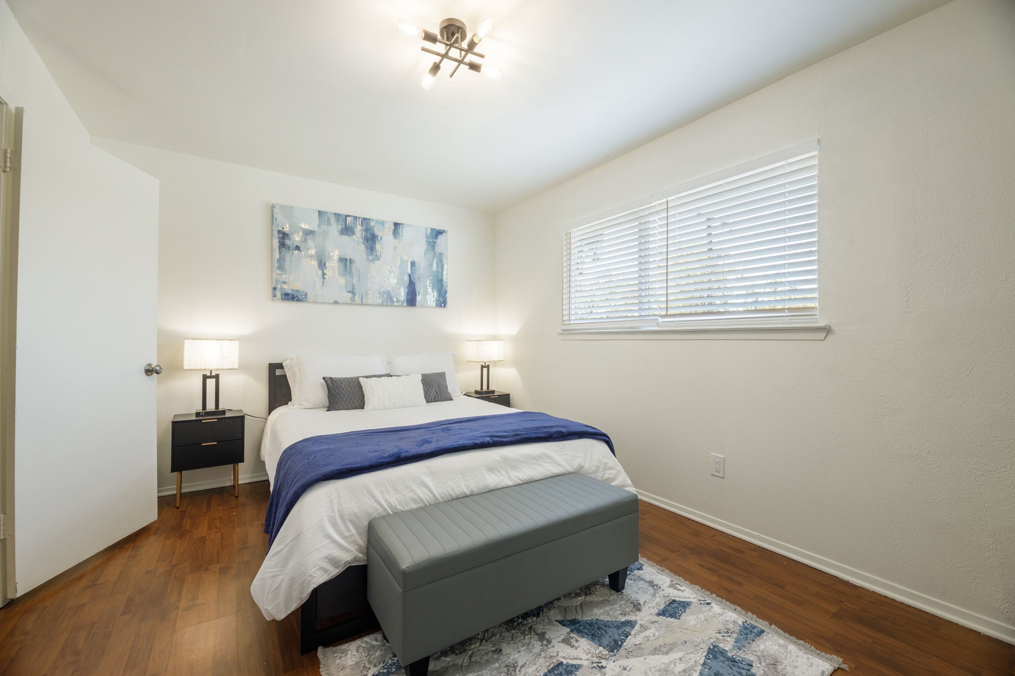 2406 Hollandale Circle Arlington TX 76010