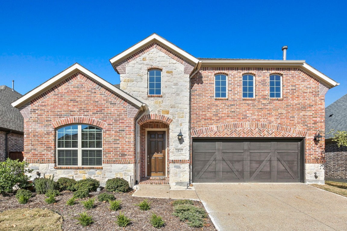 2517 Hunters Boulevard Lewisville TX 75056