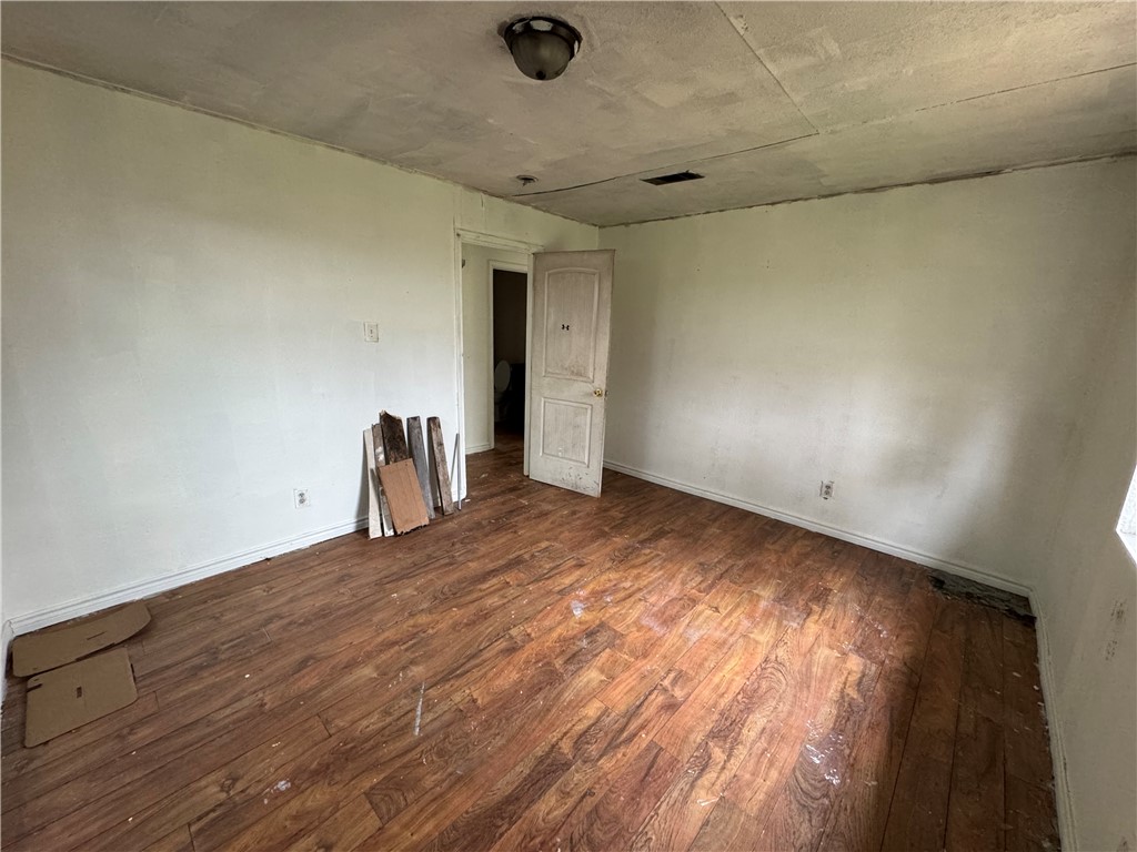 103 Cypress Street Lott TX 76656