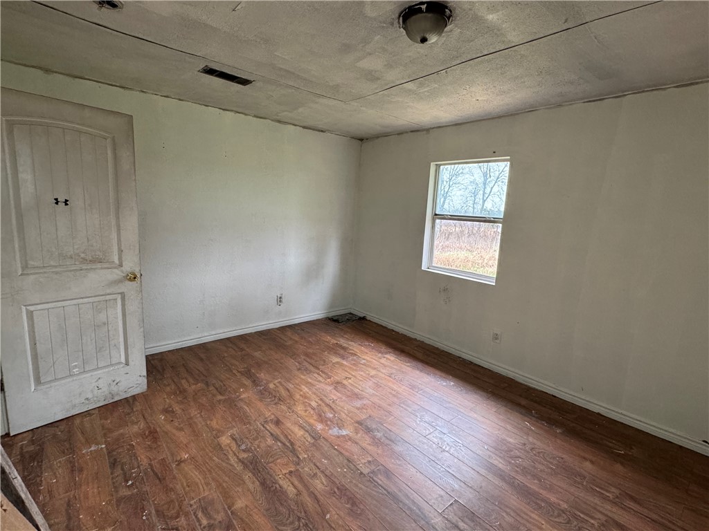103 Cypress Street Lott TX 76656