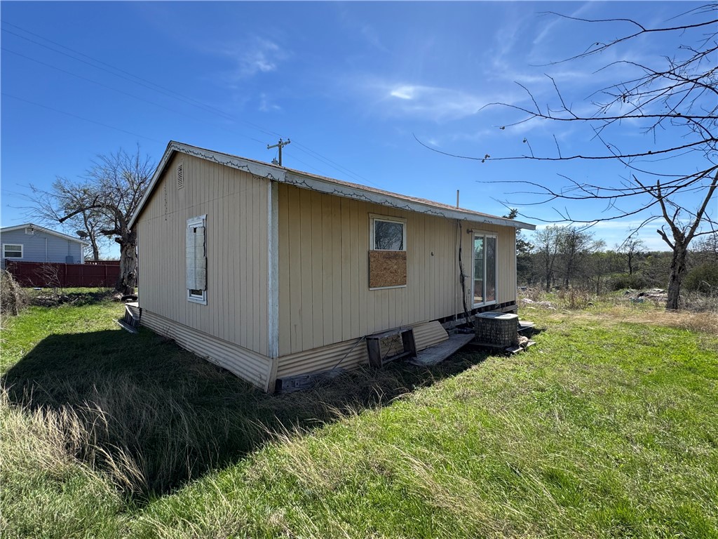 103 Cypress Street Lott TX 76656