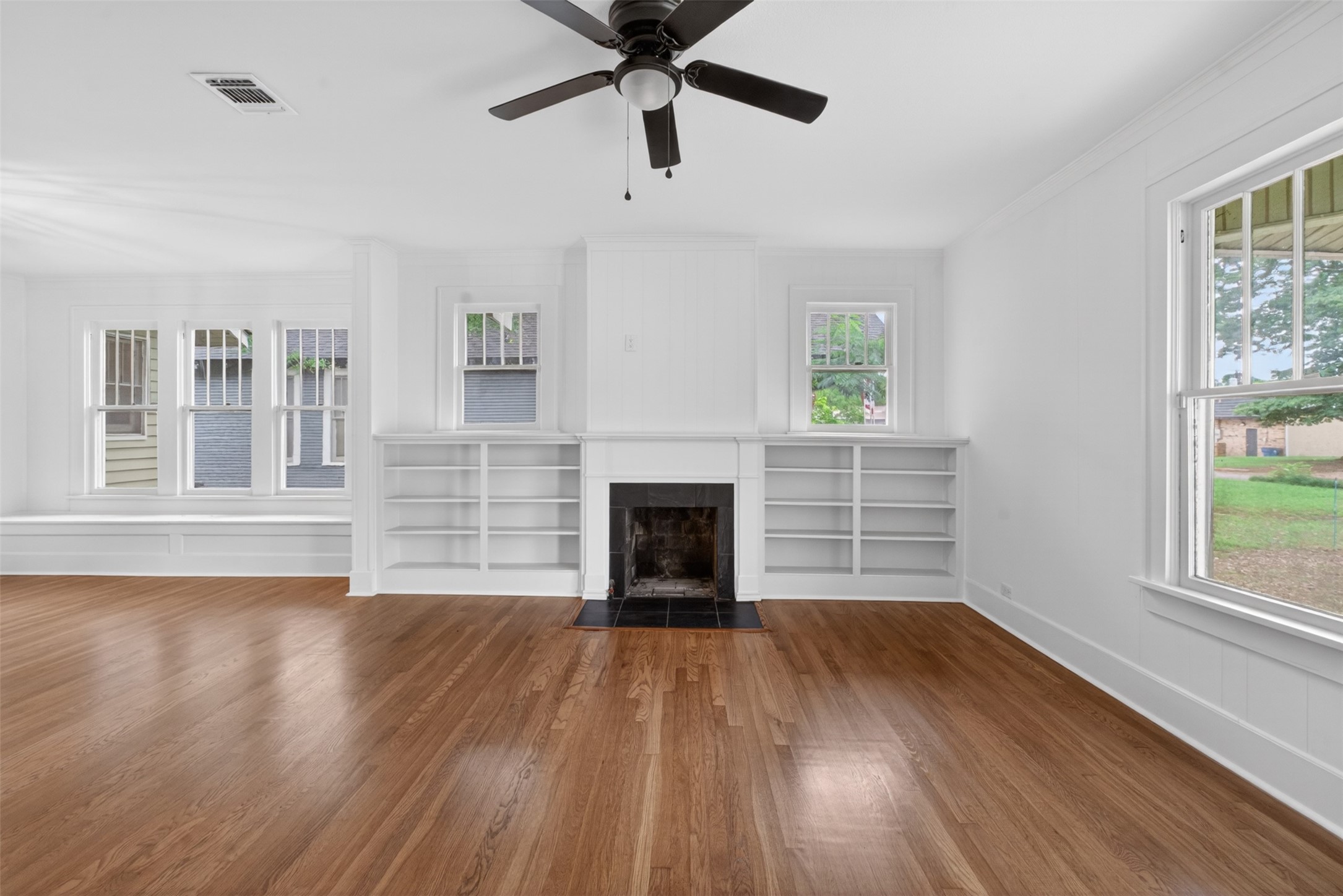 106 Washington Place S Marshall TX 75670