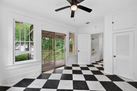 106 Washington Place S Marshall TX 75670