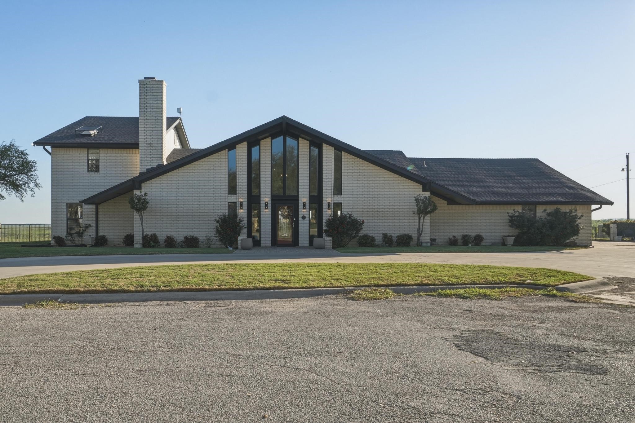 1505 Hillcrest Street Coleman TX 76834