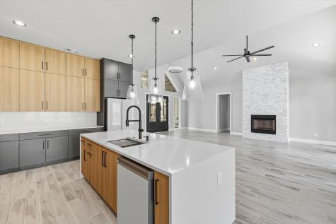 1019 Glenoaks Drive Weatherford TX 76088