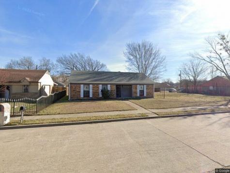 370 Legacy Drive Dallas TX 75217