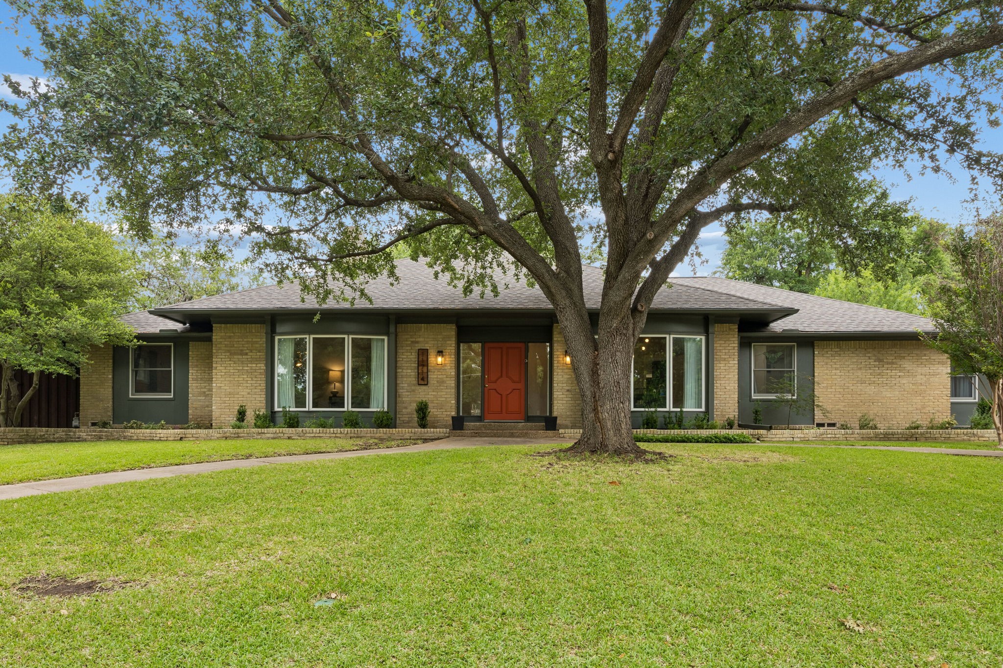 11714 El Hara Circle Dallas TX 75230