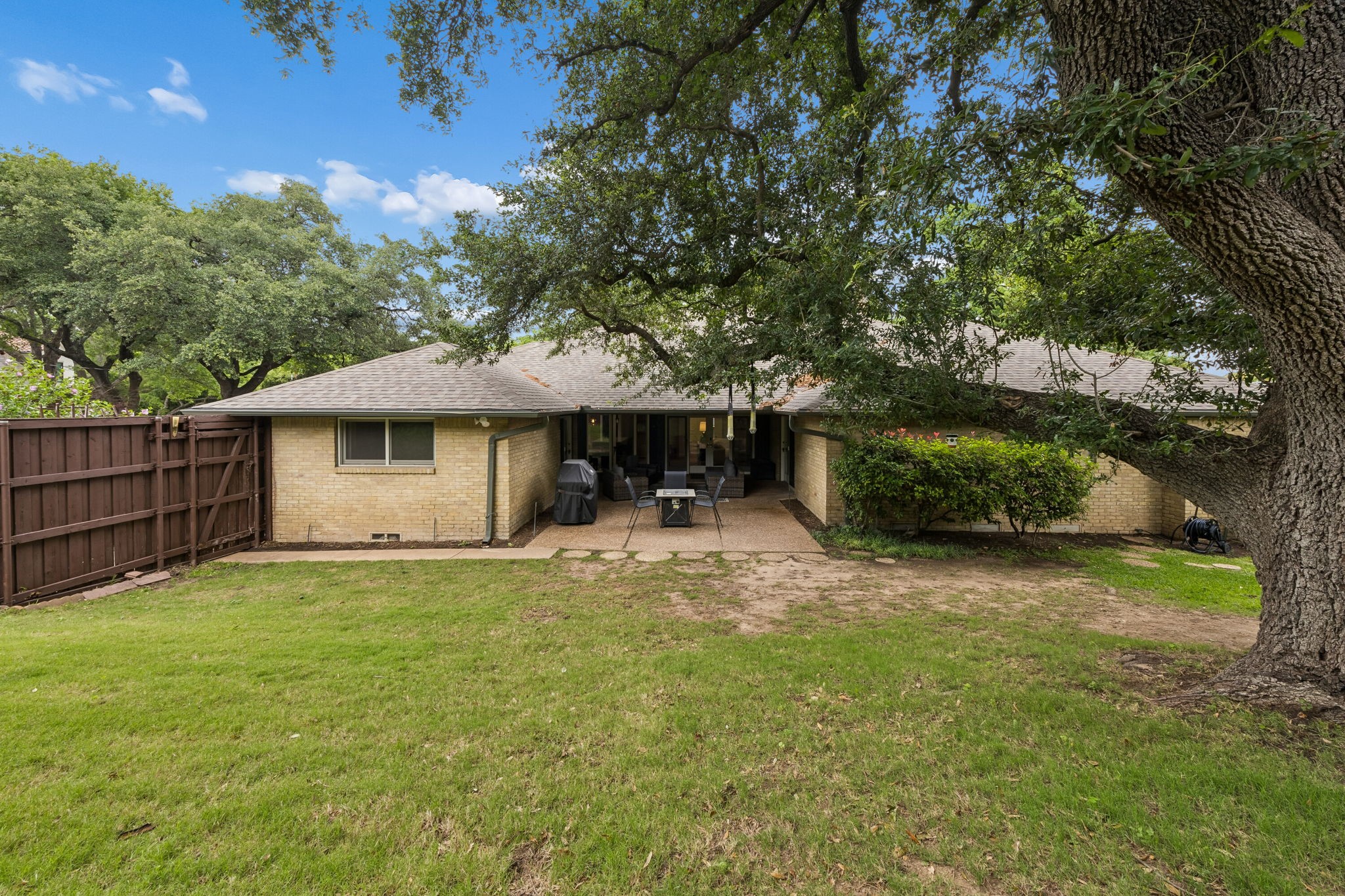 11714 El Hara Circle Dallas TX 75230