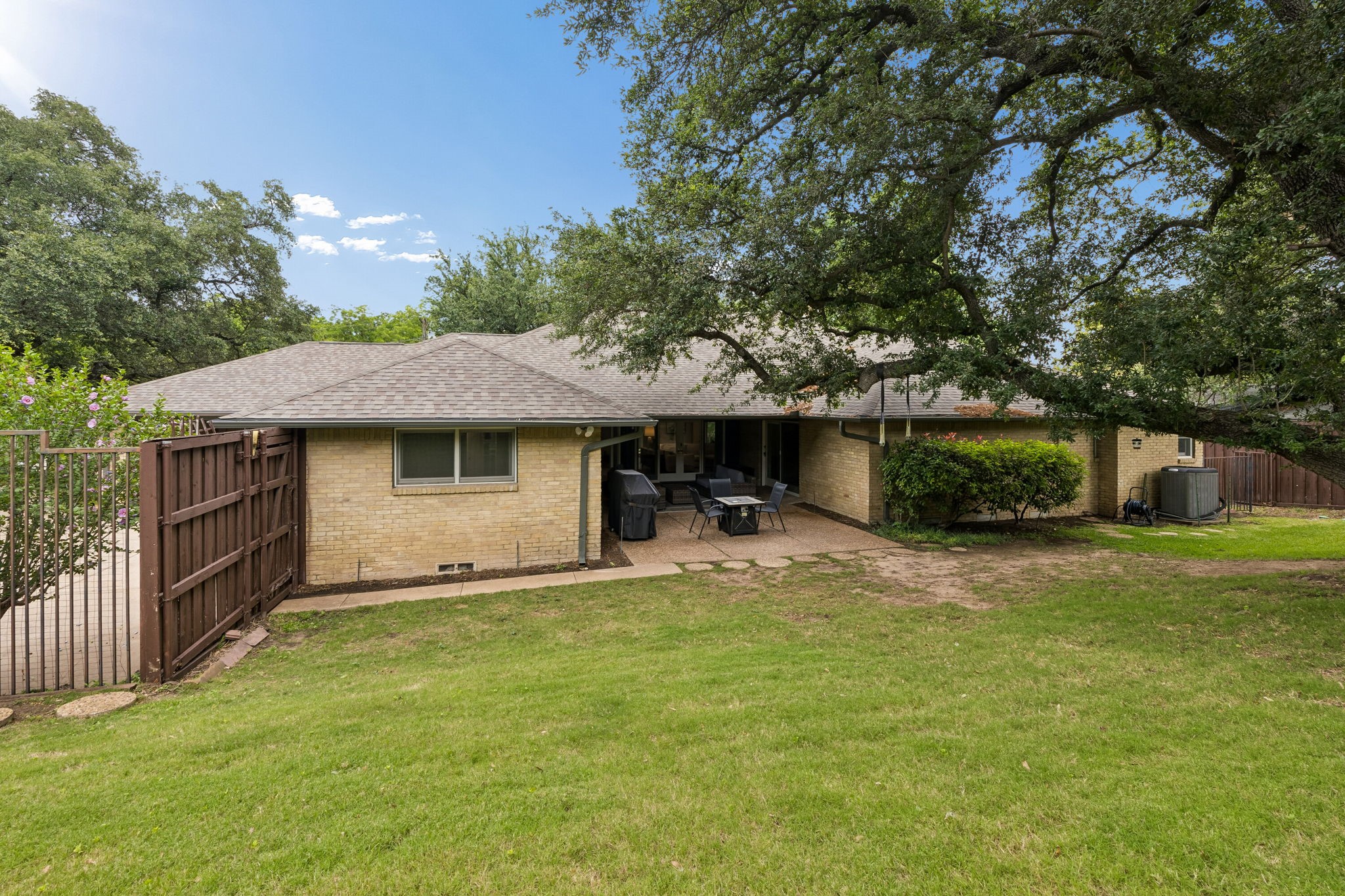11714 El Hara Circle Dallas TX 75230