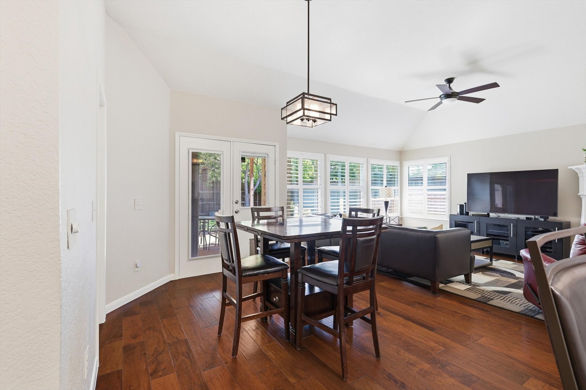 2865 Crestview Drive Lewisville TX 75067