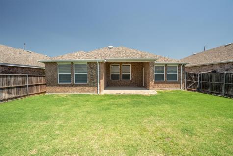 1620 Meadow Trail Lane Aubrey TX 76227