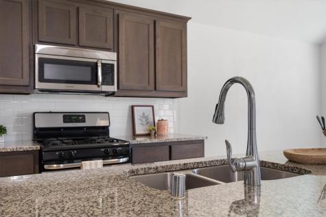 1620 Meadow Trail Lane Aubrey TX 76227