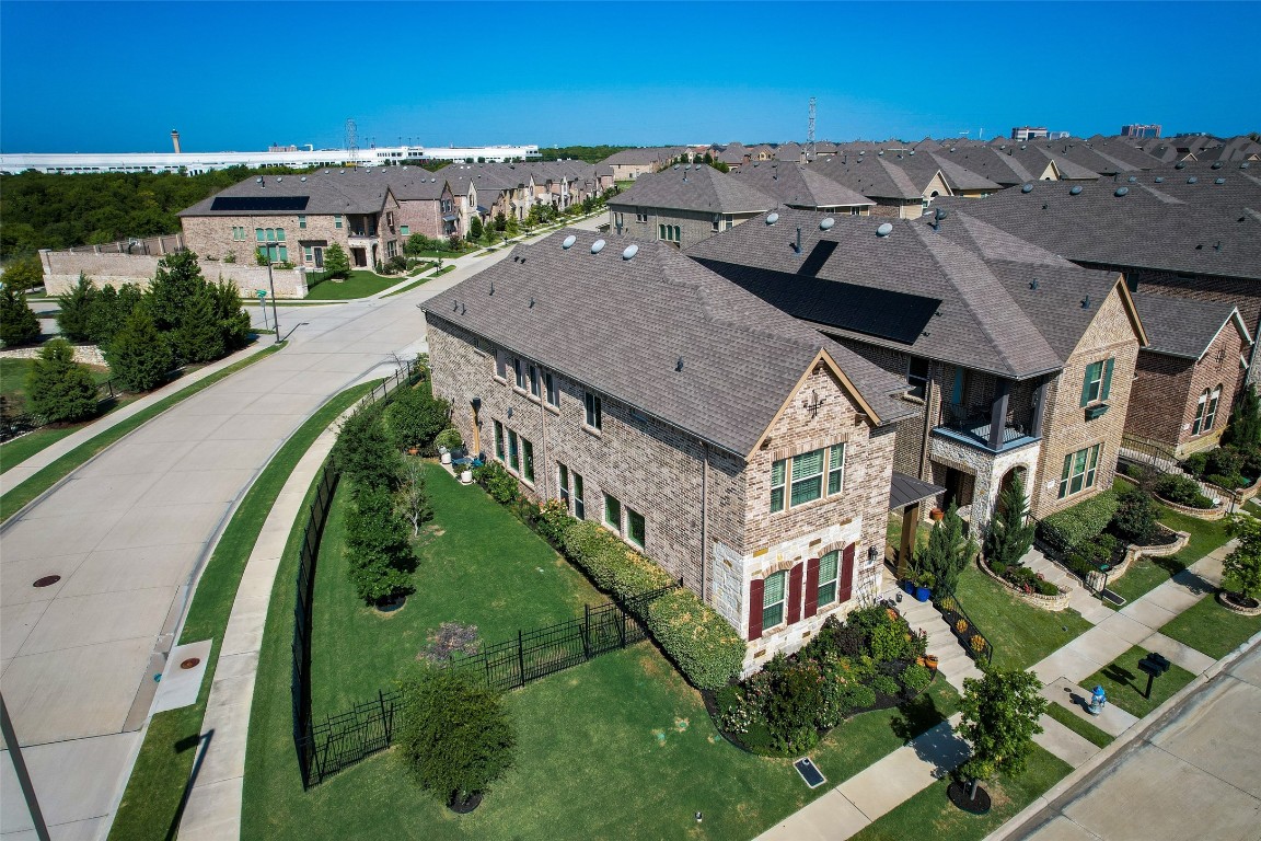 6803 Prompton Bend Irving TX 75063