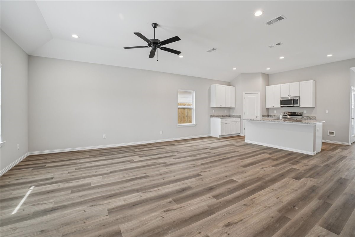 4704 Delano Street Greenville TX 75401