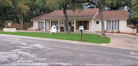 105 Twin Oaks Court Azle TX 76020
