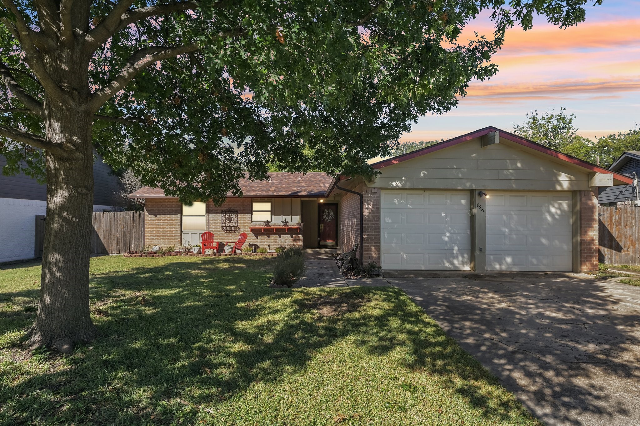 8631 Charing Cross Lane Dallas TX 75238