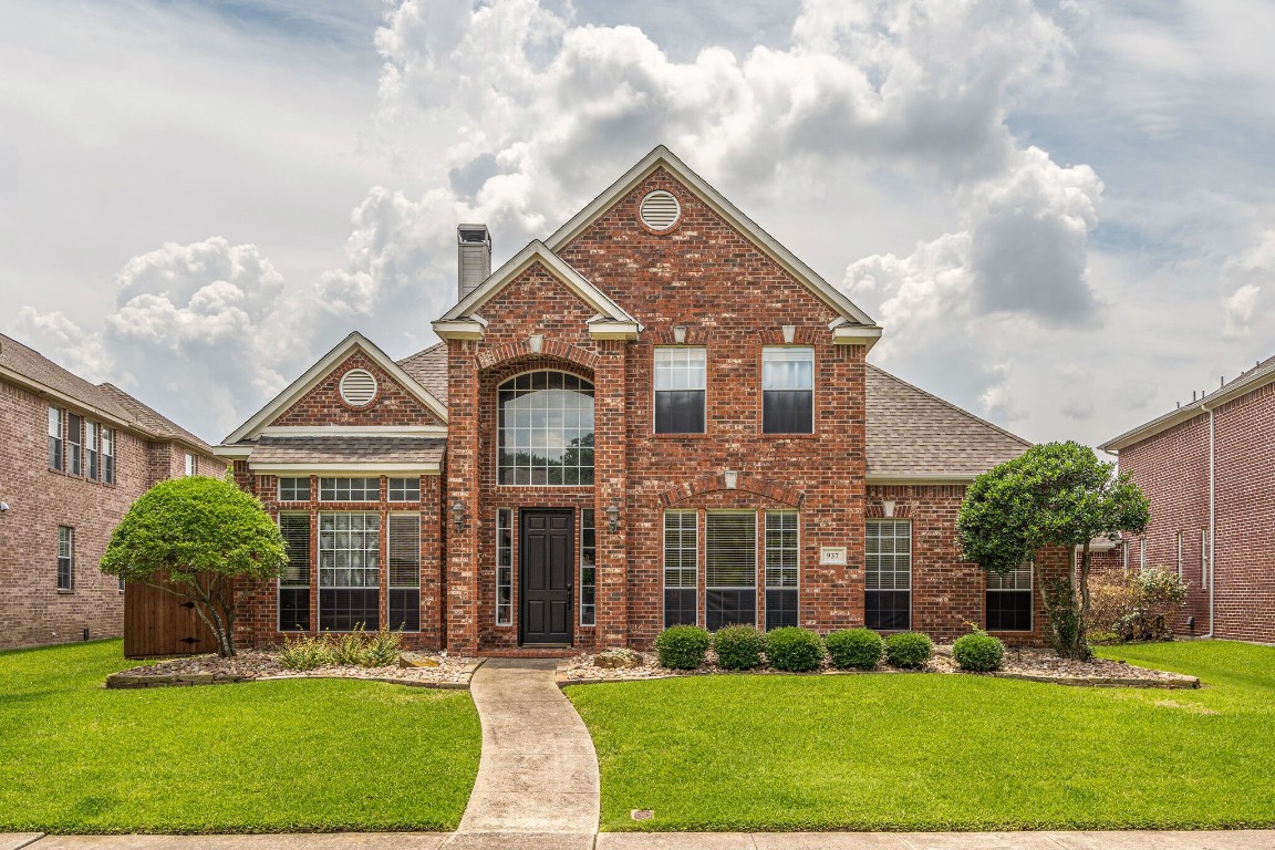 937 Creek Crossing Coppell TX 75019
