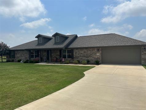 200 Live Oak Lane Decatur TX 76234