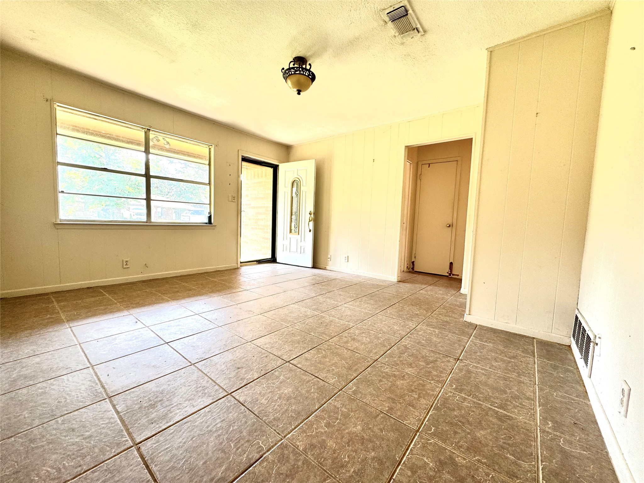 560 26th Street SW Paris TX 75460