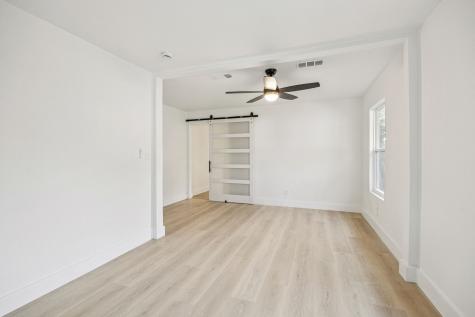 12226 Hoblitzelle Drive Dallas TX 75243