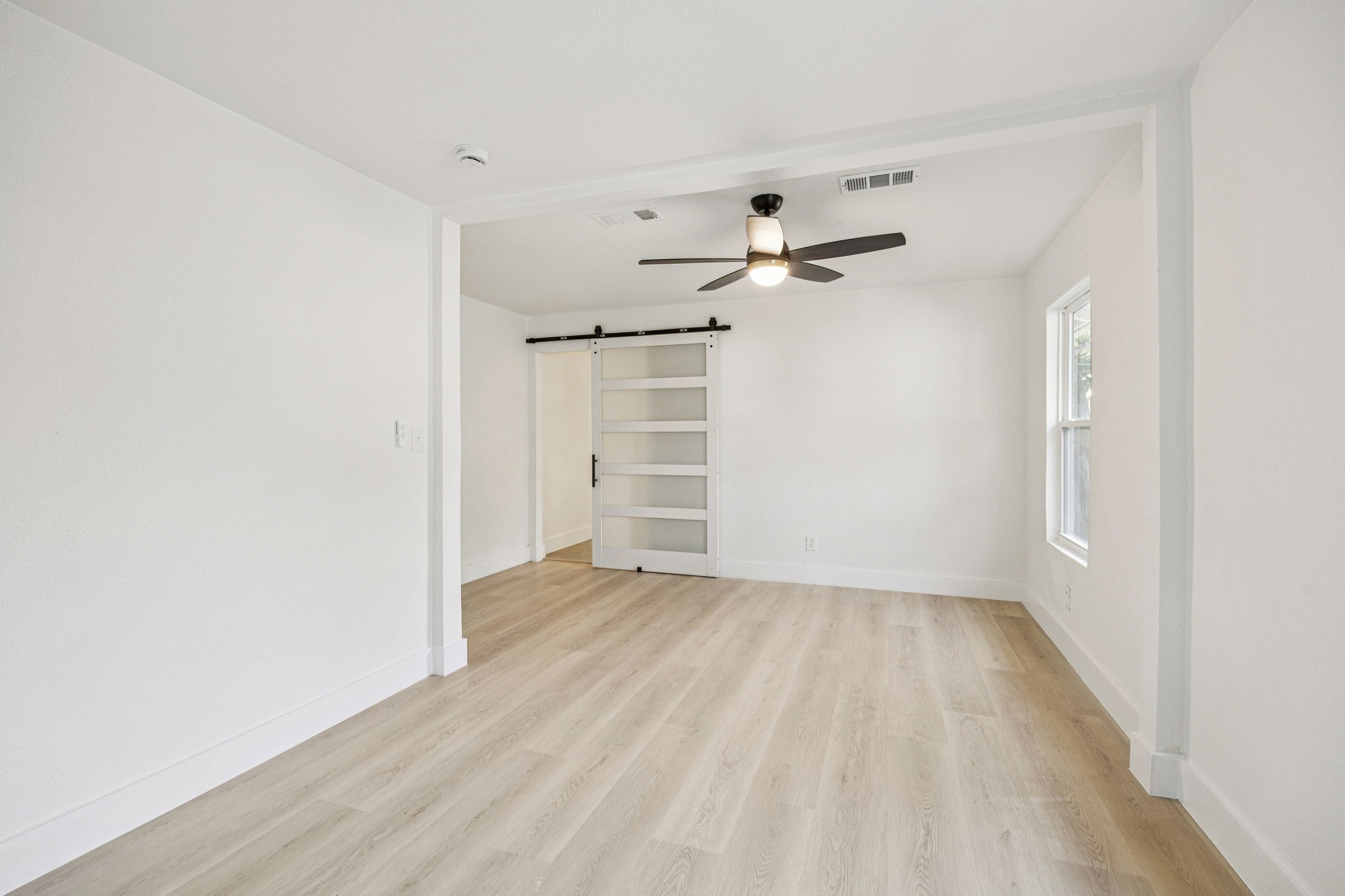 12226 Hoblitzelle Drive Dallas TX 75243