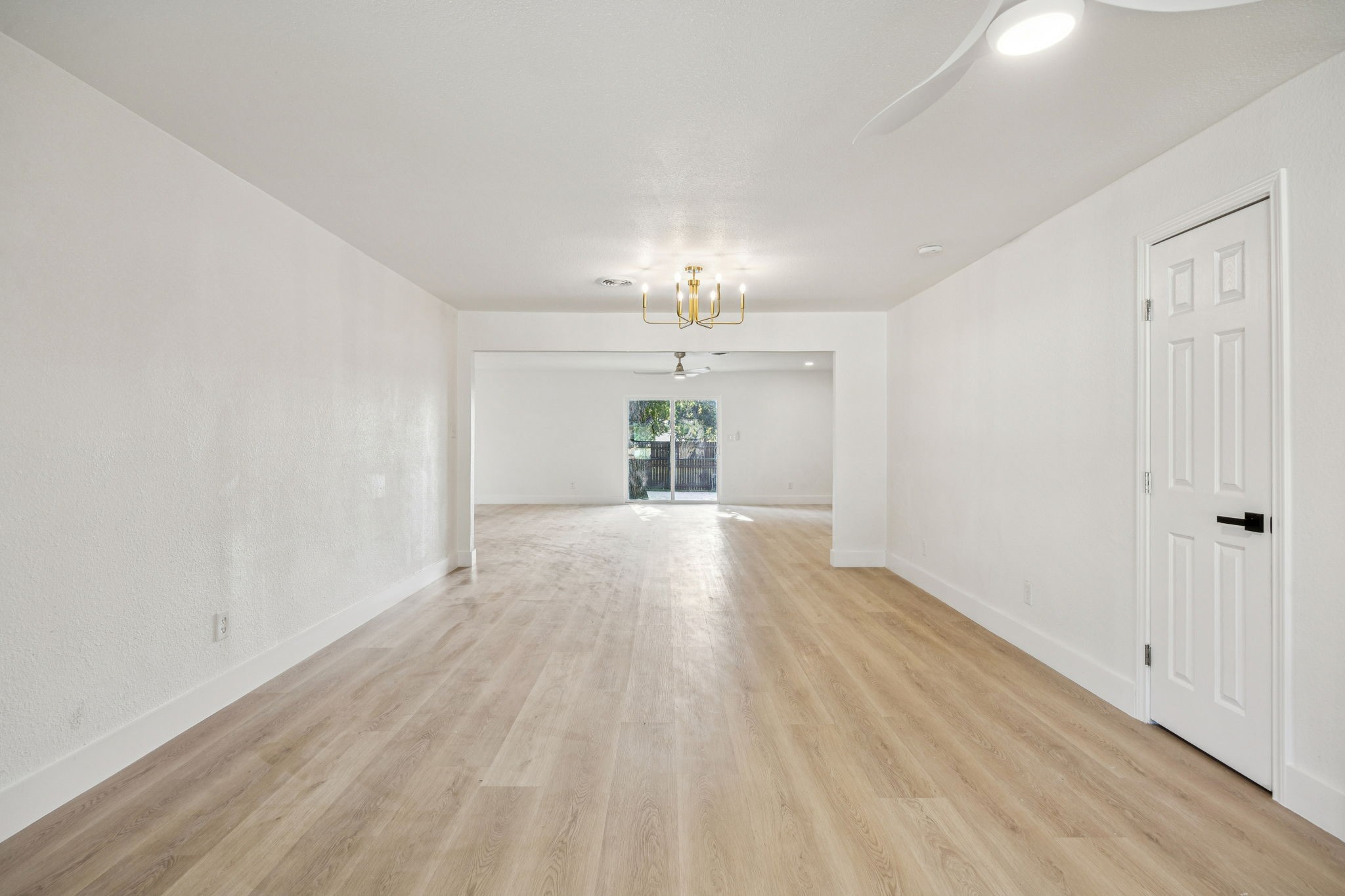 12226 Hoblitzelle Drive Dallas TX 75243