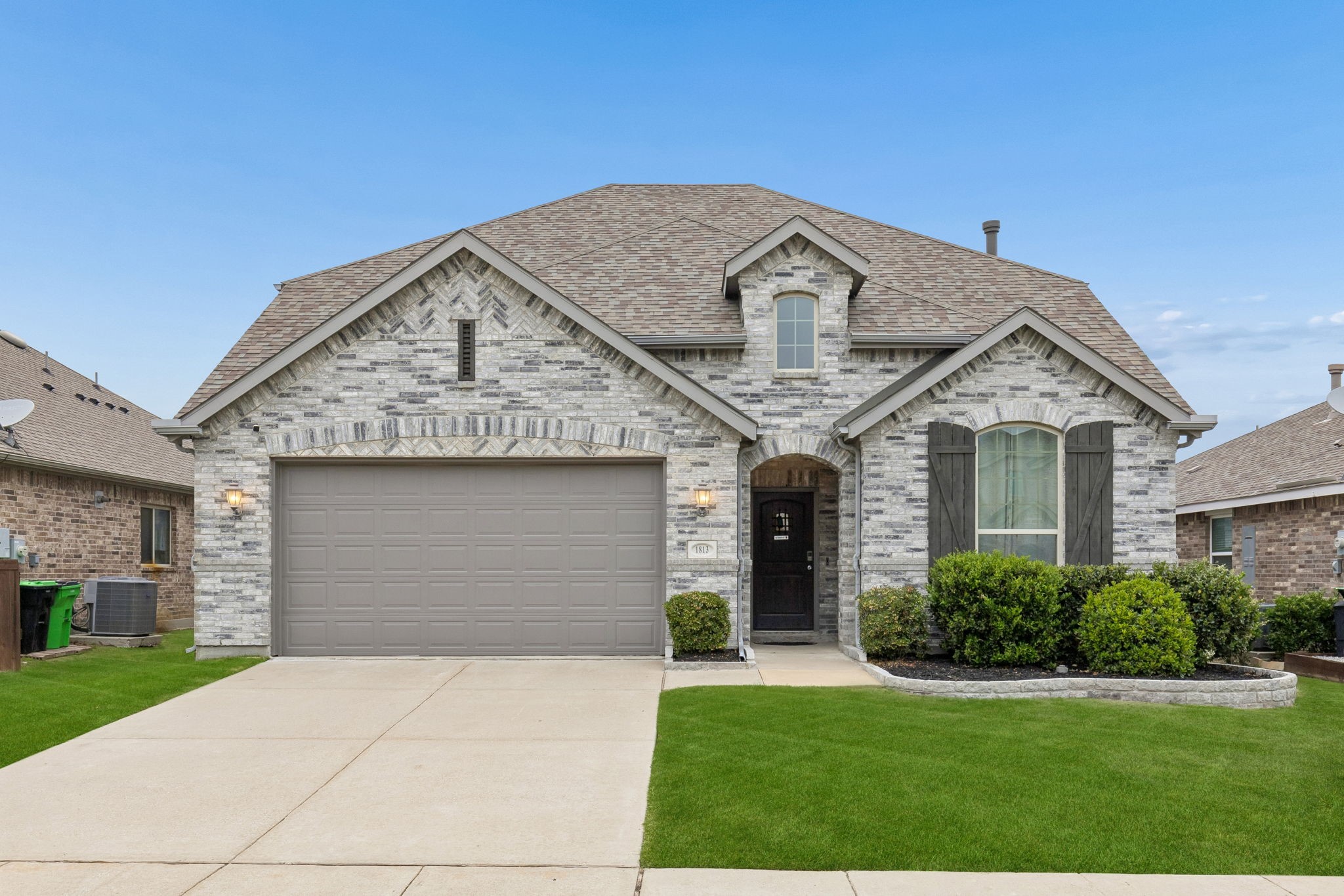 1813 Meadow Trail Lane Aubrey TX 76227