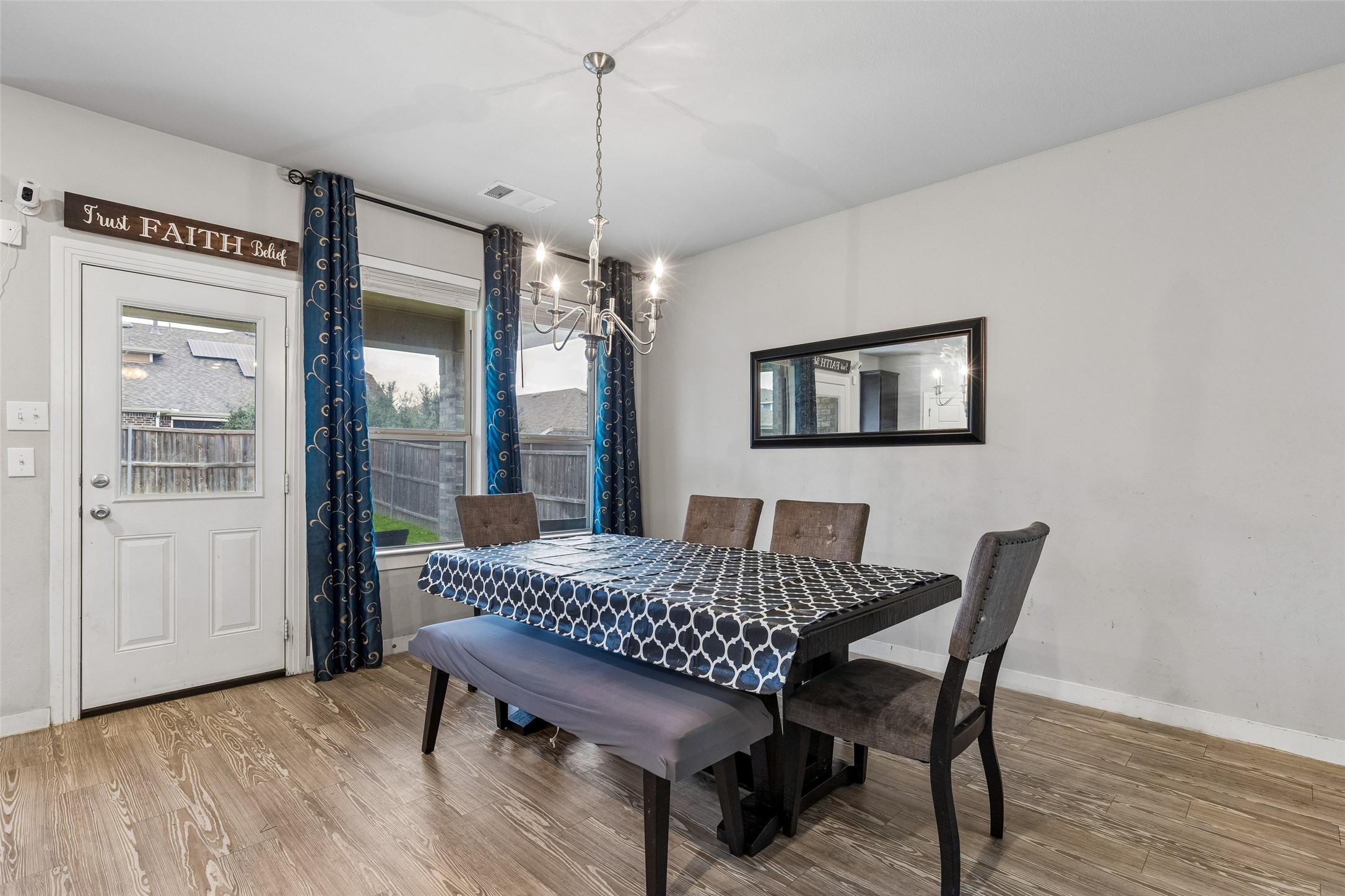 1813 Meadow Trail Lane Aubrey TX 76227
