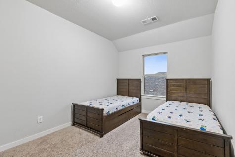1813 Meadow Trail Lane Aubrey TX 76227