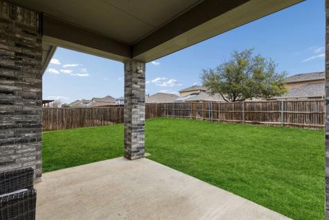 1813 Meadow Trail Lane Aubrey TX 76227