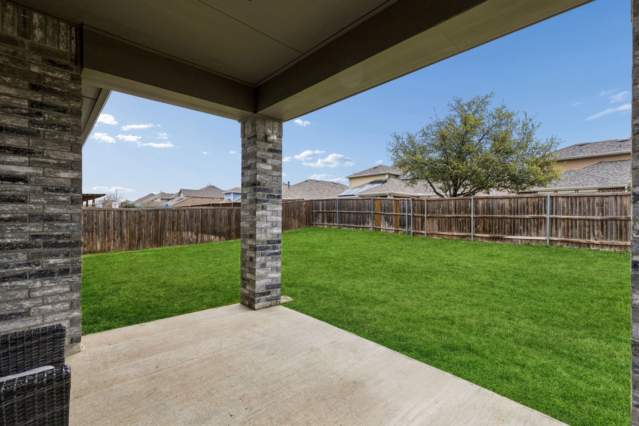 1813 Meadow Trail Lane Aubrey TX 76227