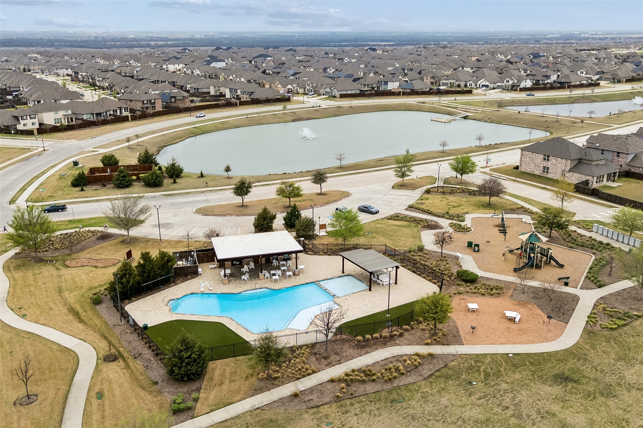 1813 Meadow Trail Lane Aubrey TX 76227