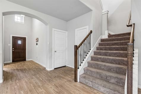 1813 Meadow Trail Lane Aubrey TX 76227