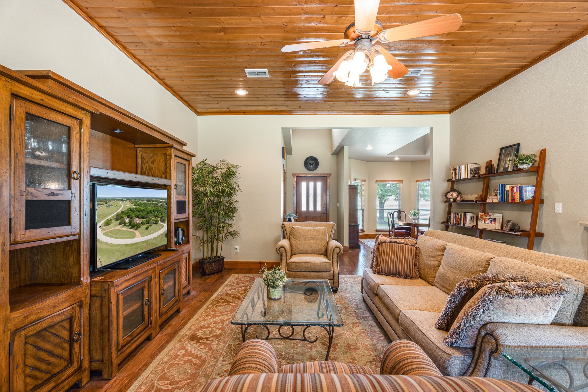 3401 Old Barn Court Granbury TX 76048