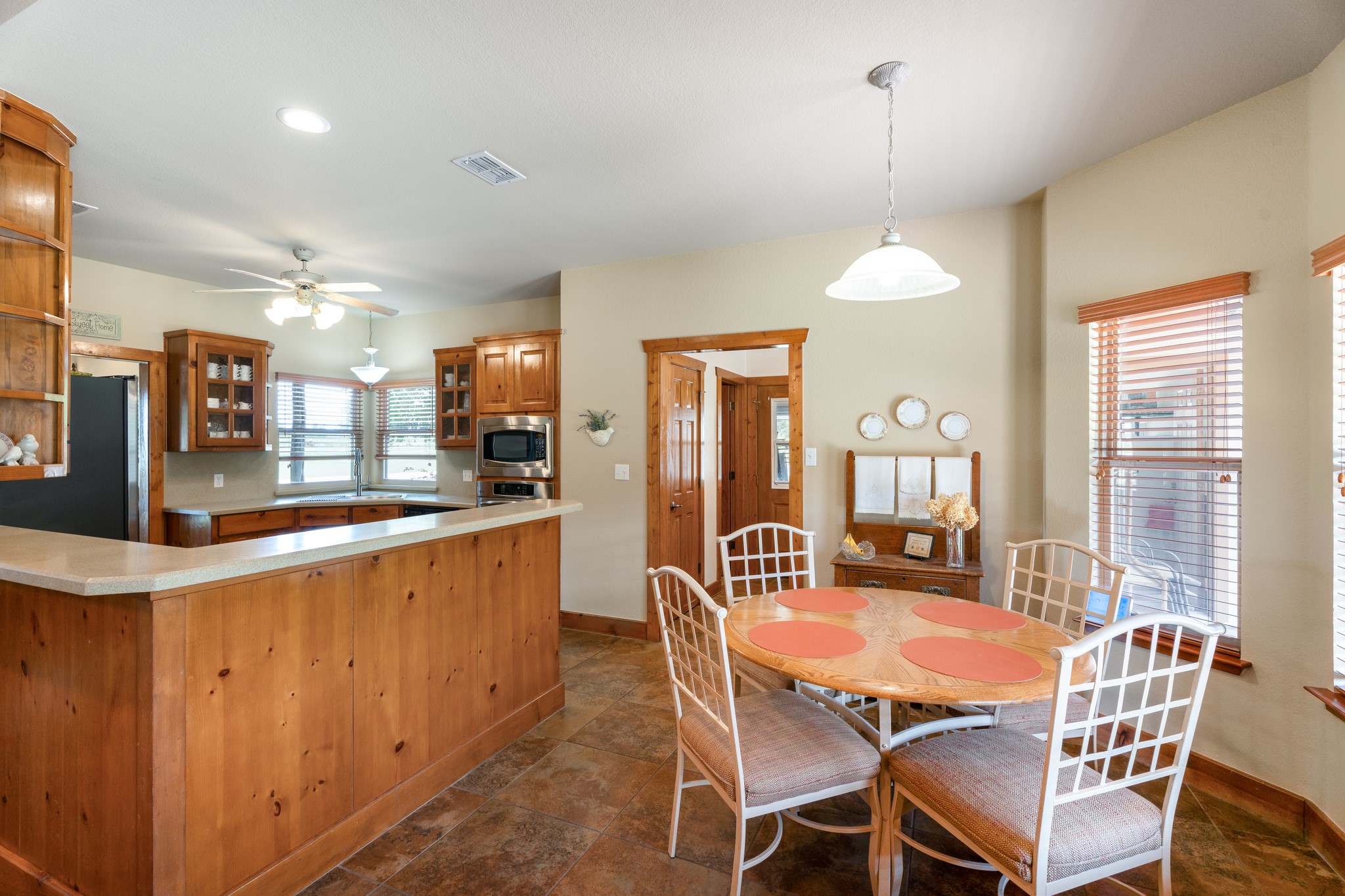 3401 Old Barn Court Granbury TX 76048