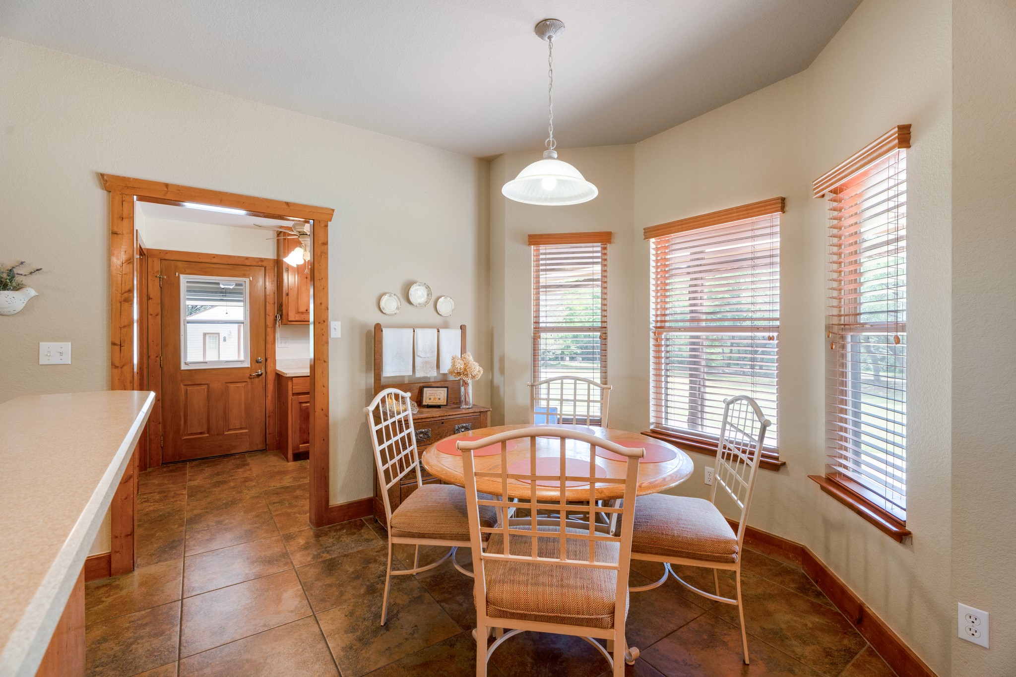 3401 Old Barn Court Granbury TX 76048
