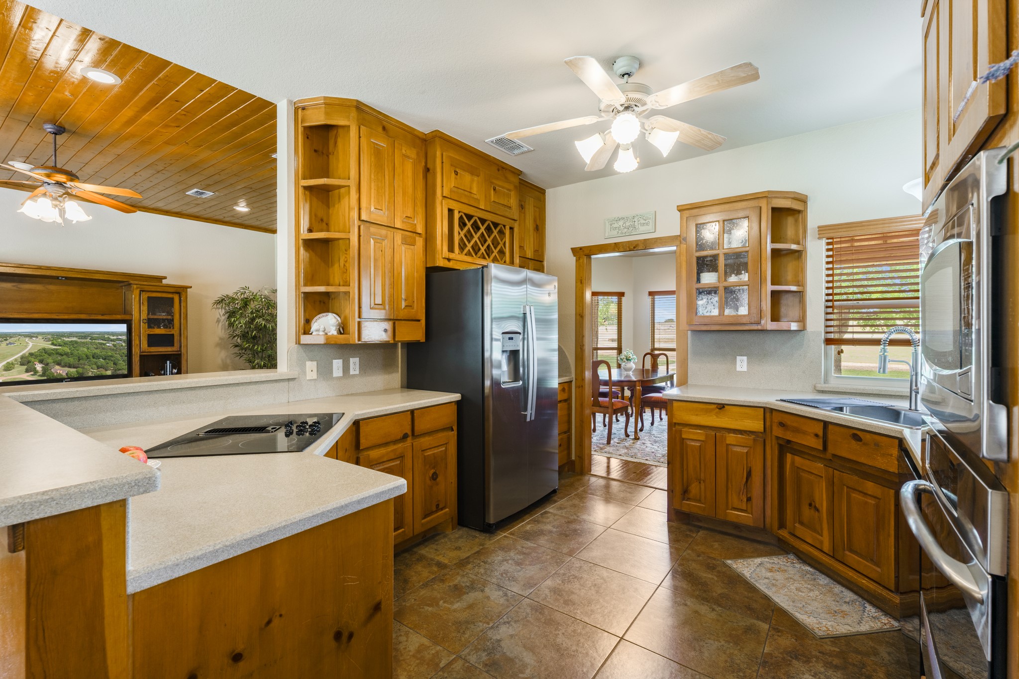 3401 Old Barn Court Granbury TX 76048