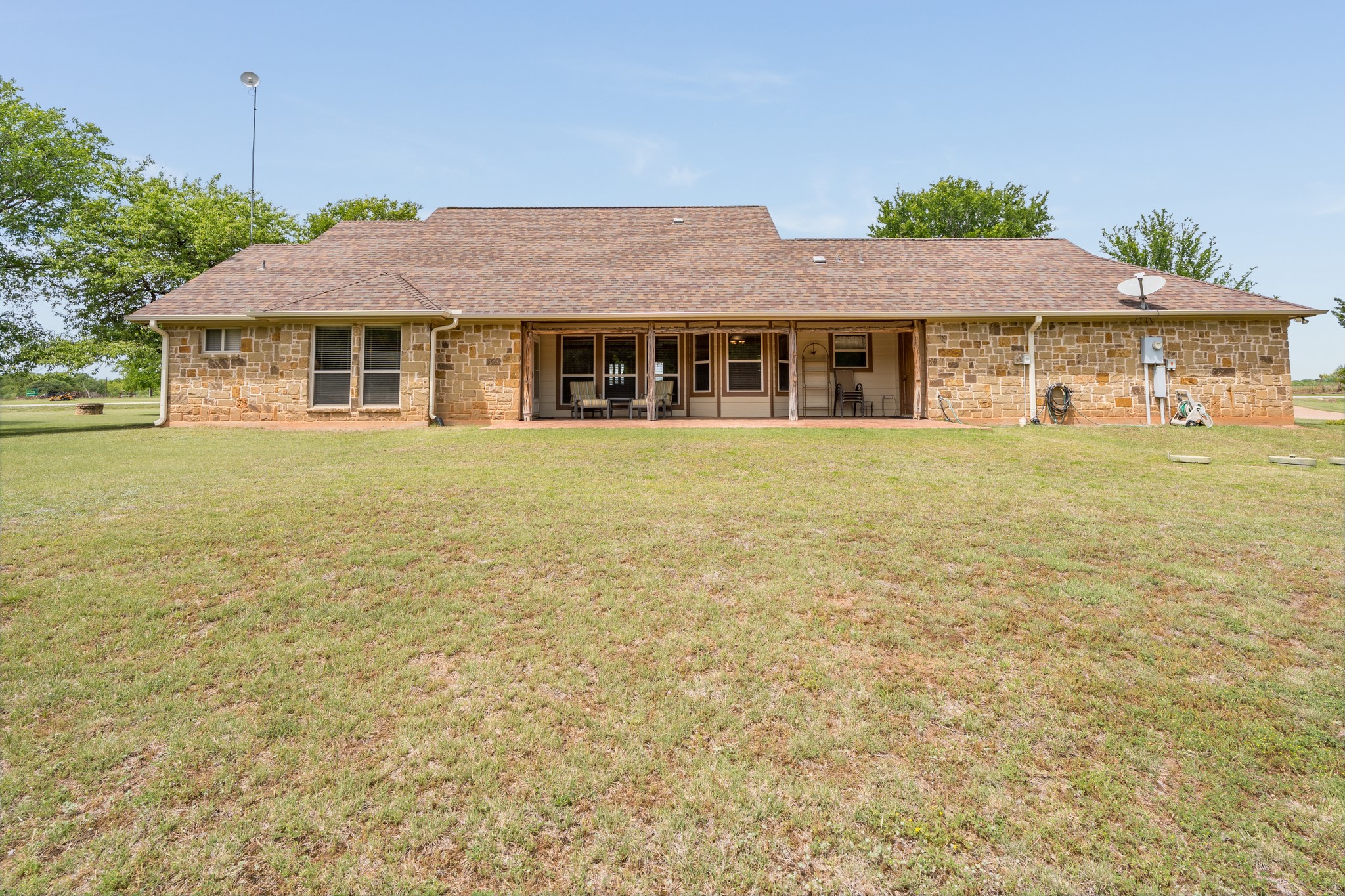 3401 Old Barn Court Granbury TX 76048