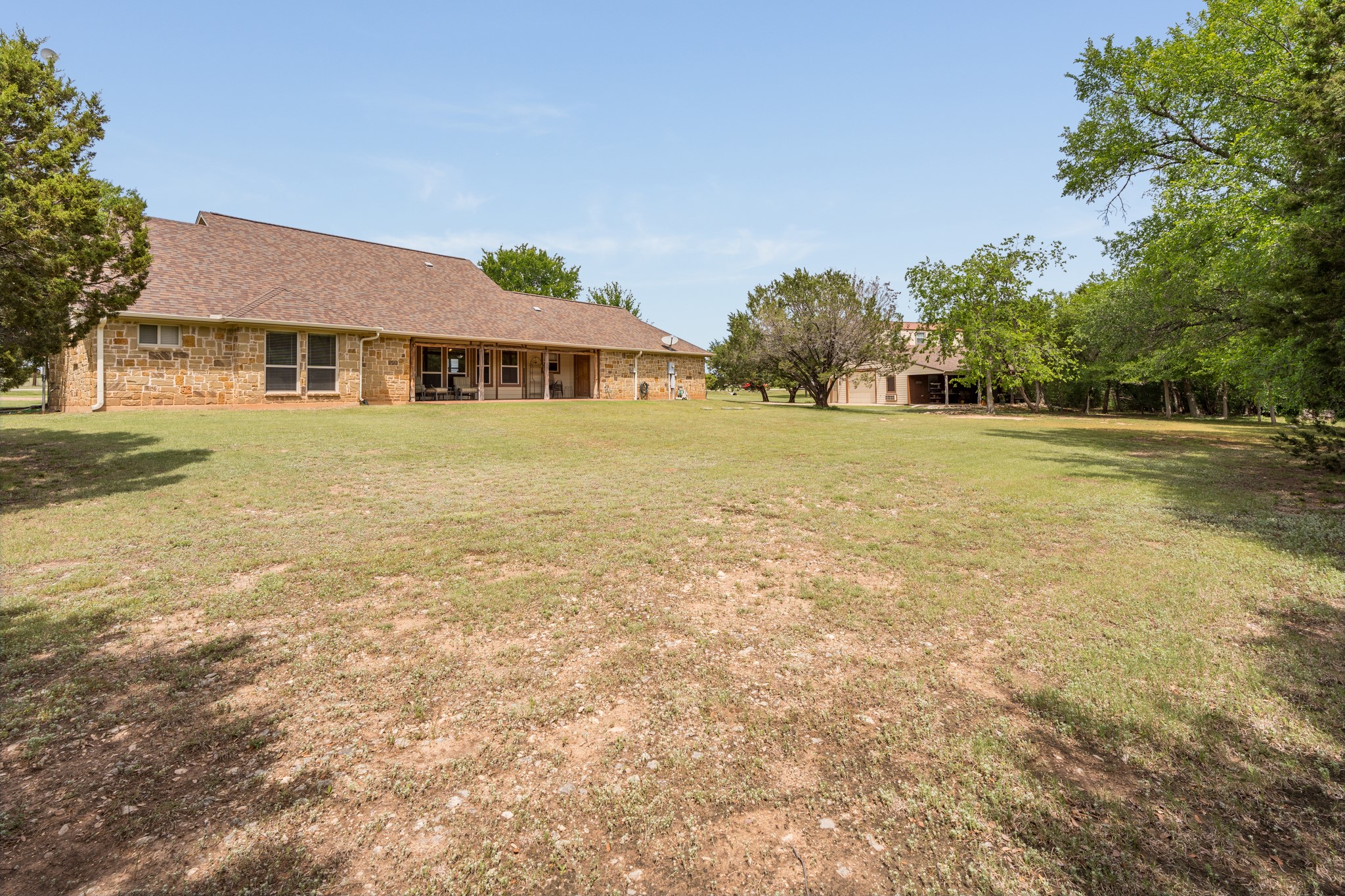 3401 Old Barn Court Granbury TX 76048