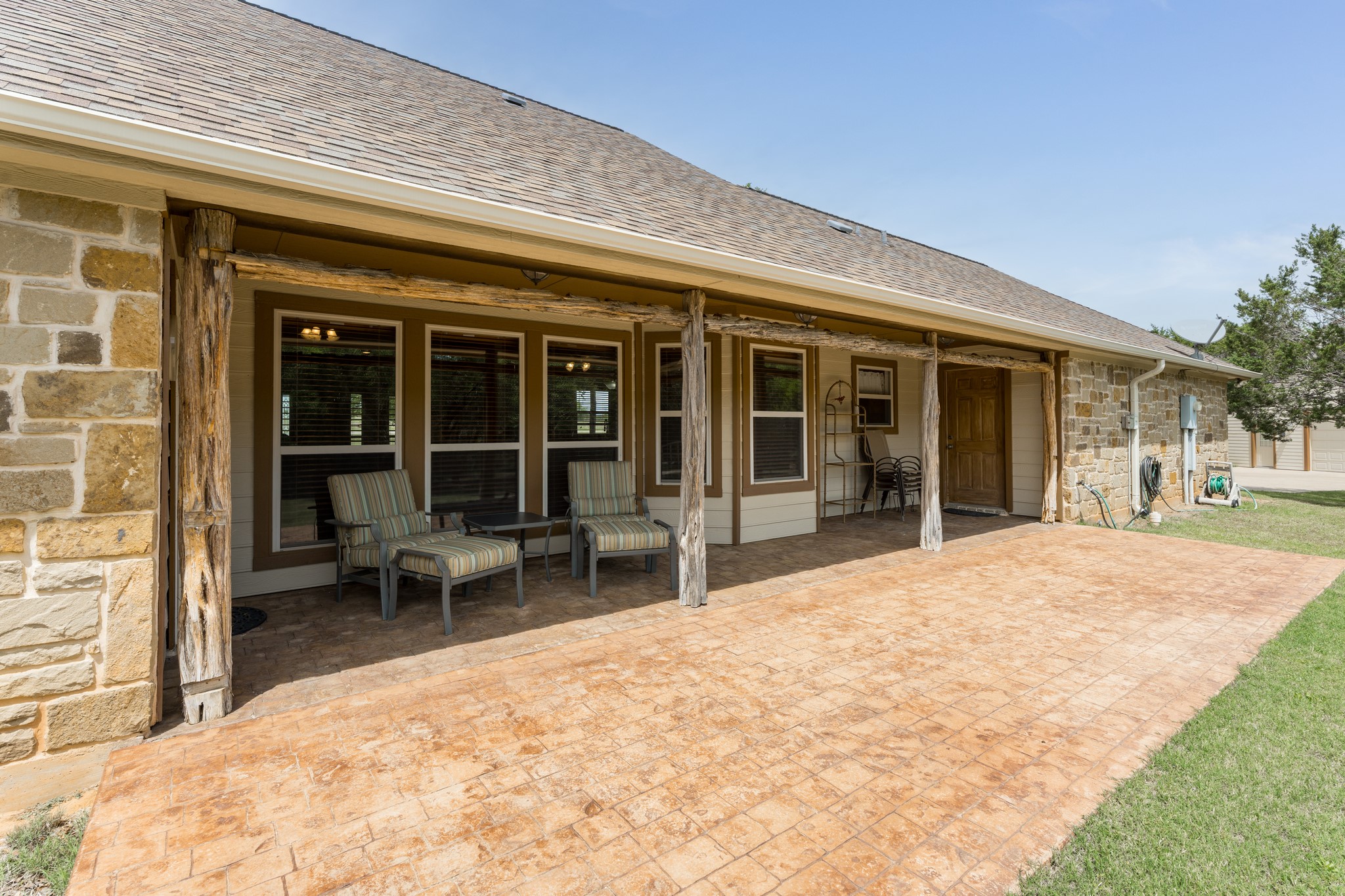 3401 Old Barn Court Granbury TX 76048
